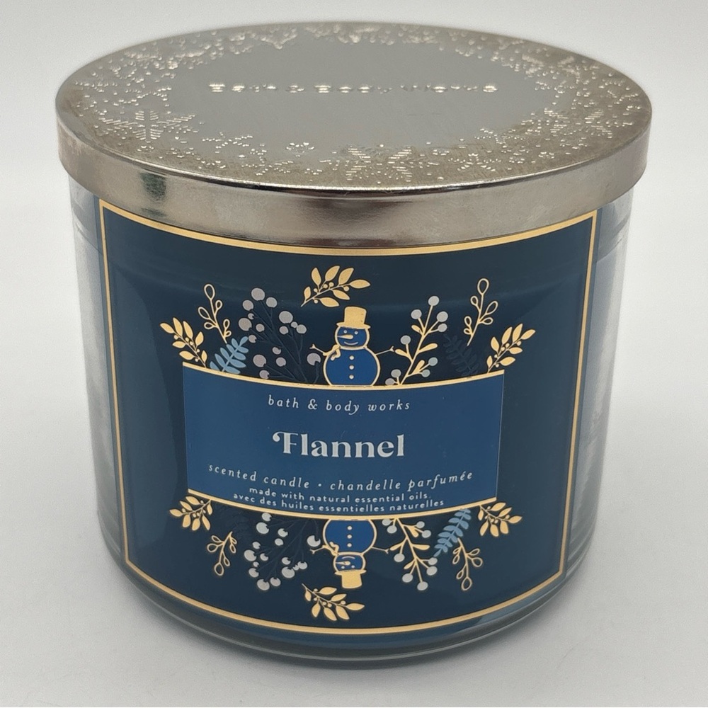 Bath & Body Works Flannel Large 3-Wick Scented Candle 441 g/14.5 oz NEW